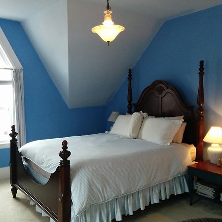 Fairmont House Bed & Breakfast マホン・ベイ 部屋 写真